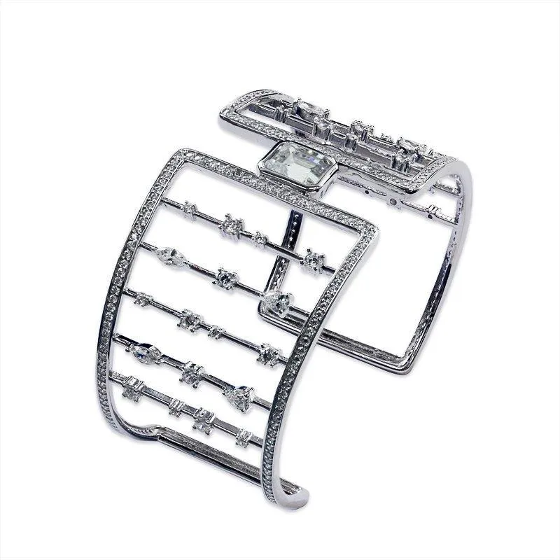 Azhi Cuff Bracelet