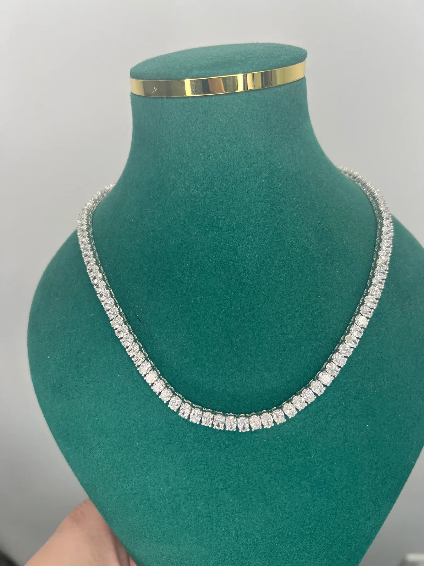 Diamond Round Cut 18k Gold Tennis Necklace