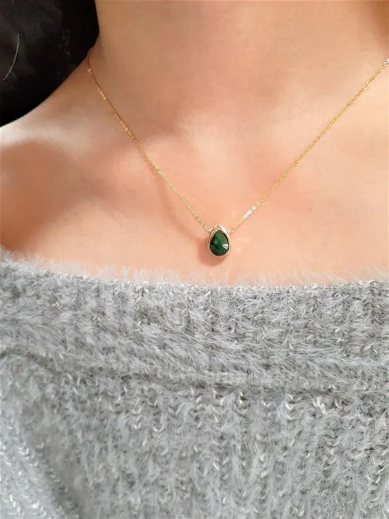 Emerald Pendant Necklace